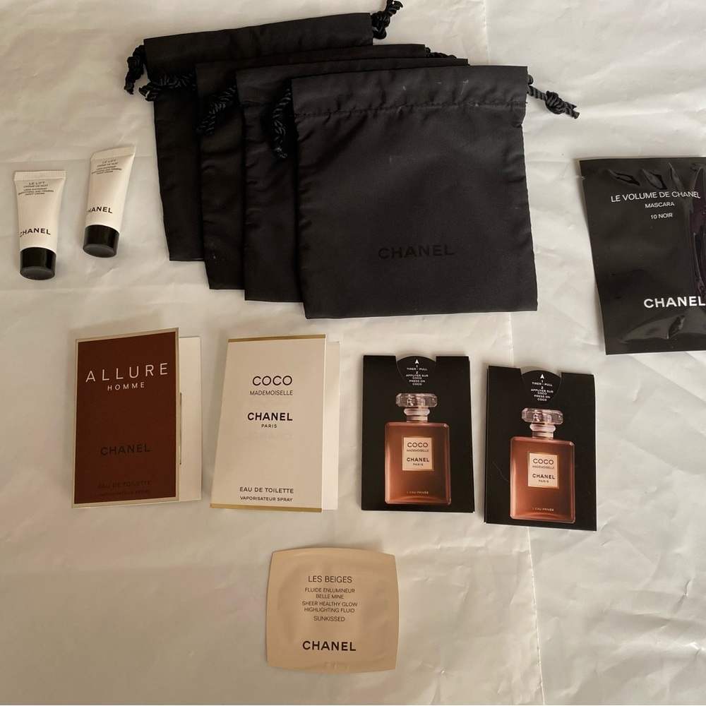 12 x Chanel Samples Gift Pack Mascara COCO MADEMOISELLE Night Crème Dust Bags